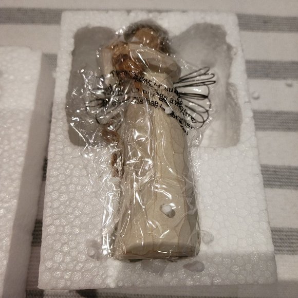 NIB Willow Tree Angel of Friendship Ornament - Picture 6 of 10